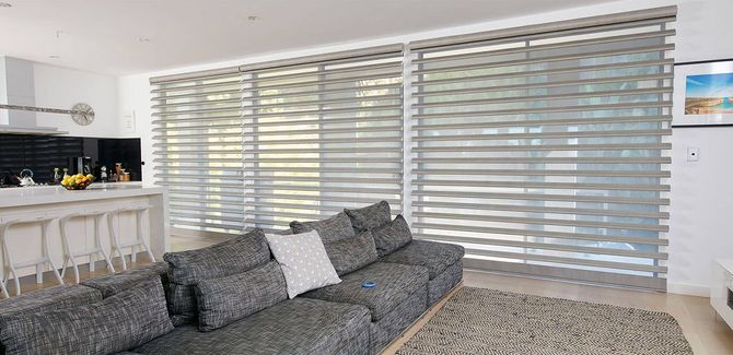 awnings zipscreen suppler in VIC