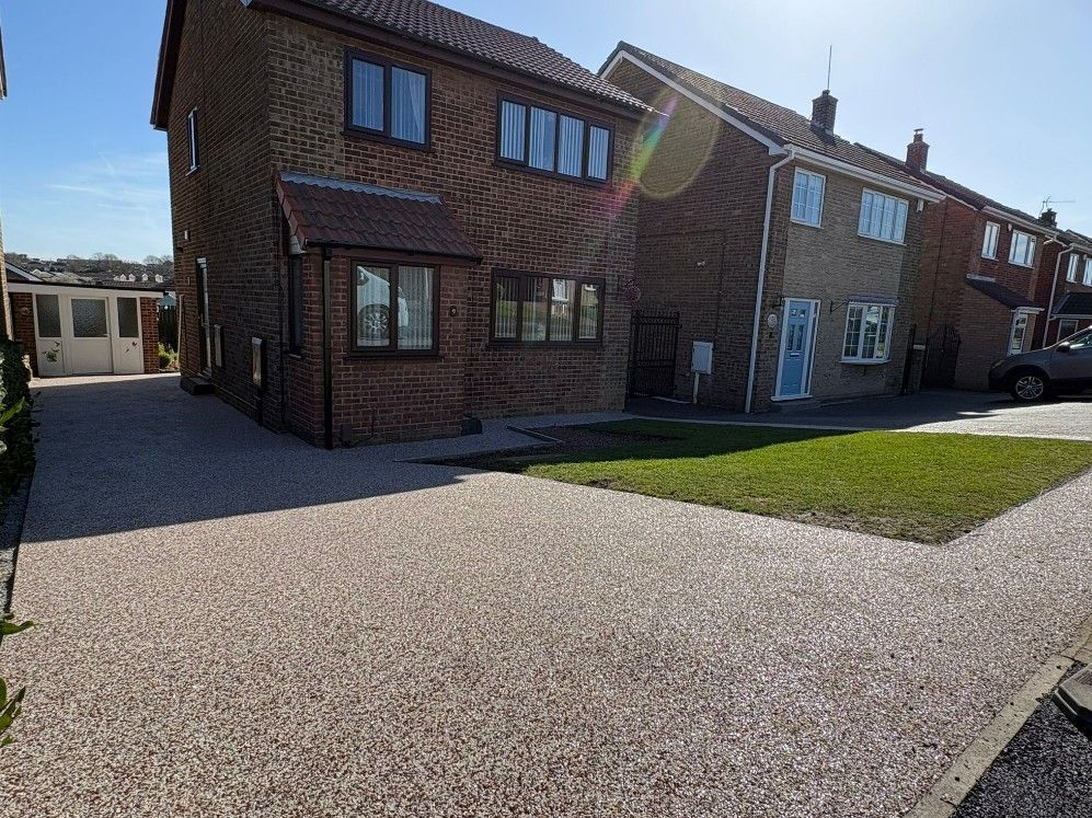 Driveways Rotherham resin patio installed in Mexborough