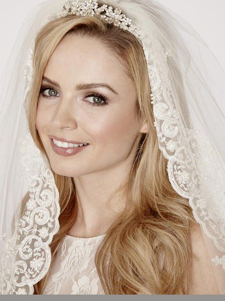 Wide Lace Edge Bridal Veil