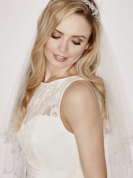 Bugle Beaded Edge Veil with Crystal Drop