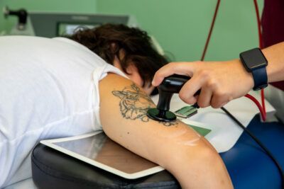 Seduta di Tecarterapia a Pavia