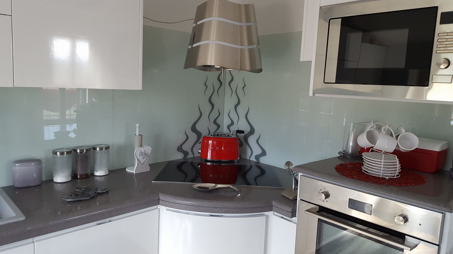 rivestimento cucina vetro serigrafato