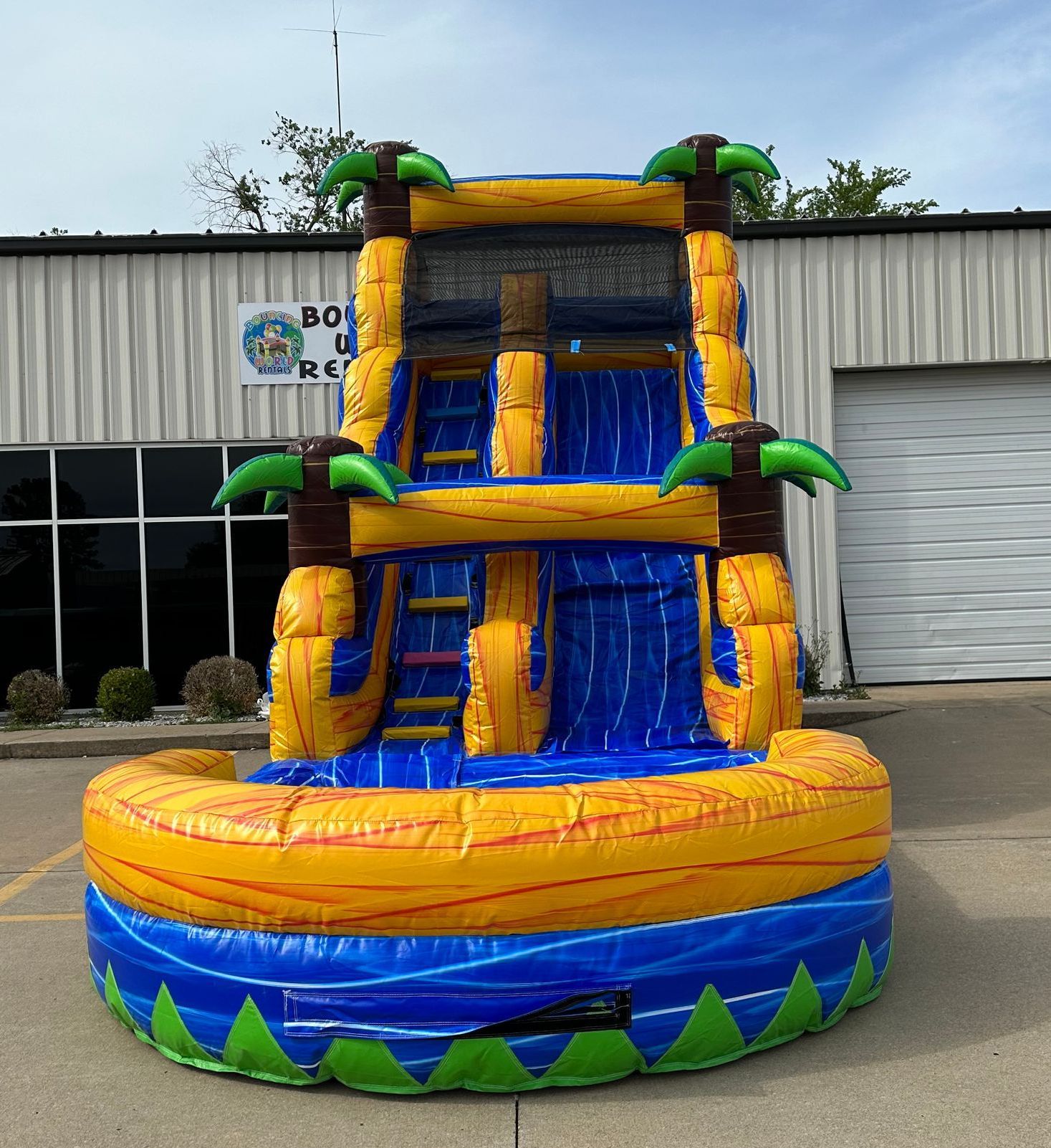 Inflatables NWA Bouncing World Rentals