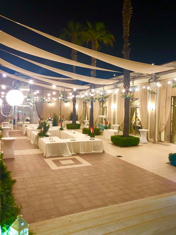 struttura per ricevimenti all'aperto