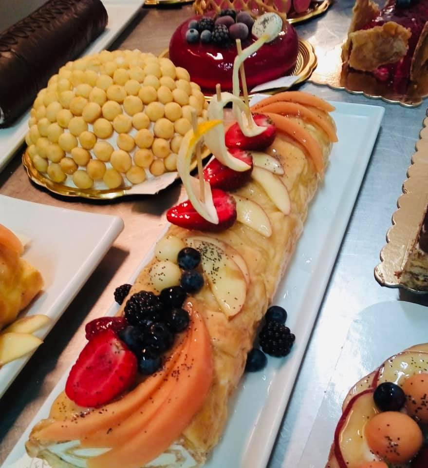 dolci alla frutta per buffet di ricevimento nuziale