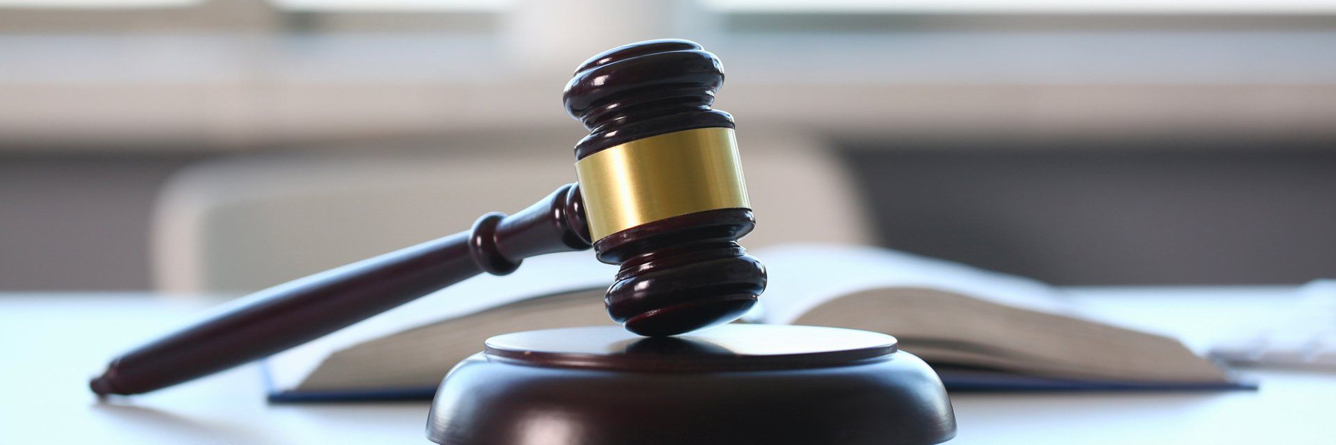 La Jurisprudence Est L'oeuvre De L'autorité Judiciaire