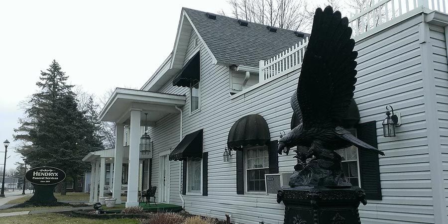 Exterior view from corner at Stillinger Family Funeral Home Hendryx New Palestine Chapel