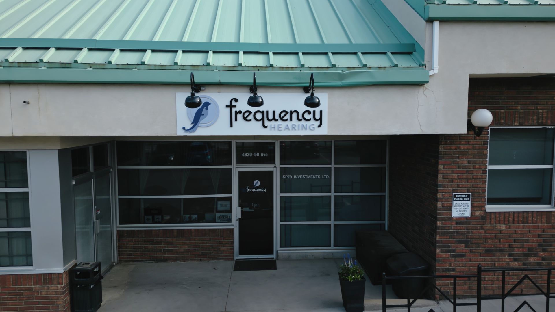 The entry way to Frequency Hearing in Beaumont, Alberta
