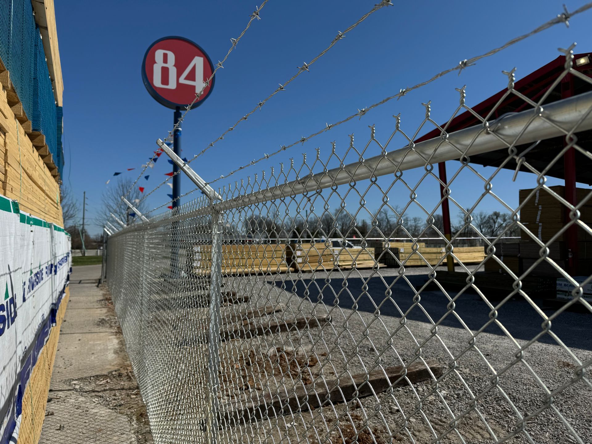 84 Lumber Chain Link Barbed Wire Fence Lexington KY