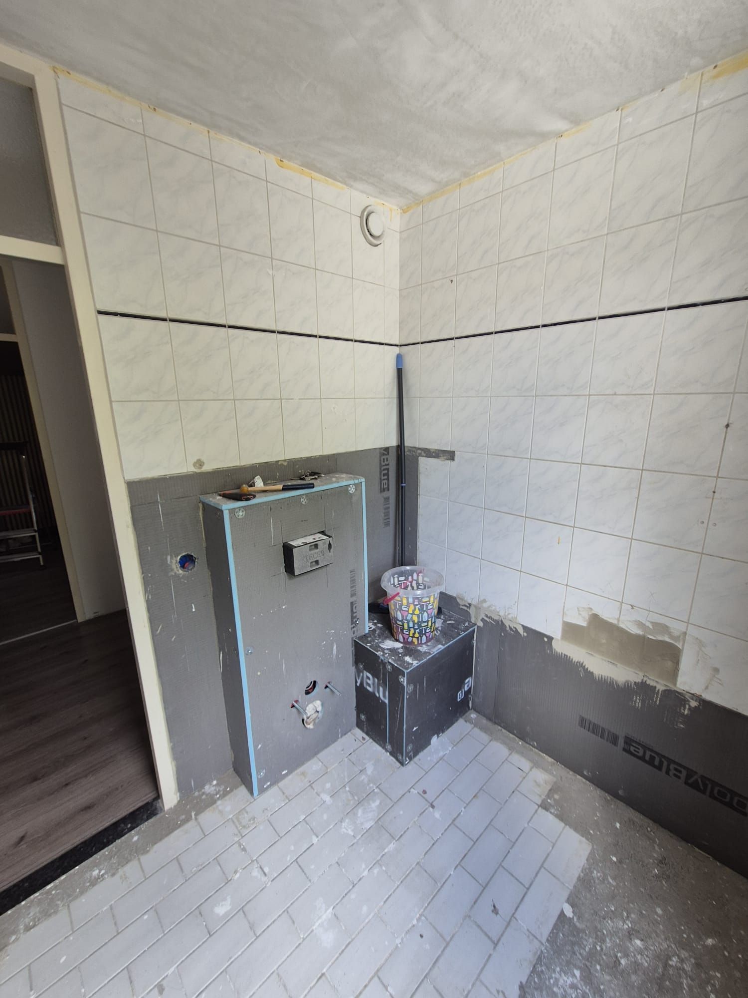 Vatan de tegelzetter-30mei-Badkamer, voor het project