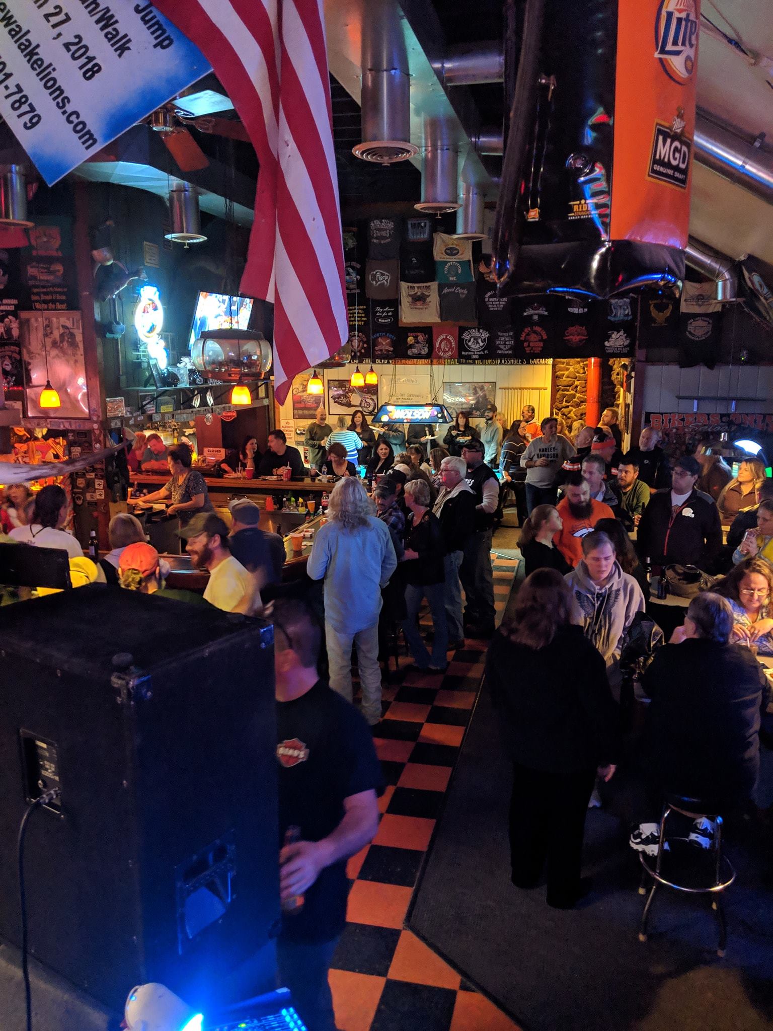 Room Full Of People — Medina, OH — Geno's 2.0 LCC