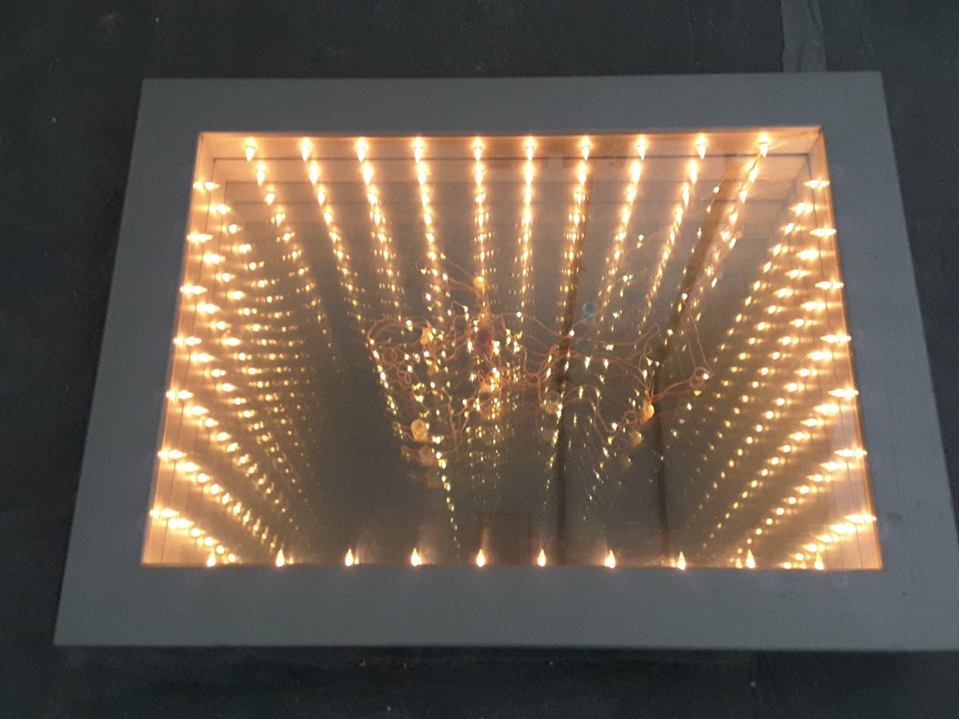 infinity mirror artwork