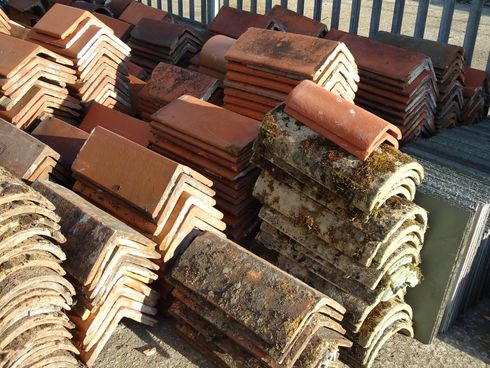 roofing tiles, reclaimed roofing tiles, cornwall reclaimed tiles for sale, reclaimed ridge tiles, M.A.R. roofing services