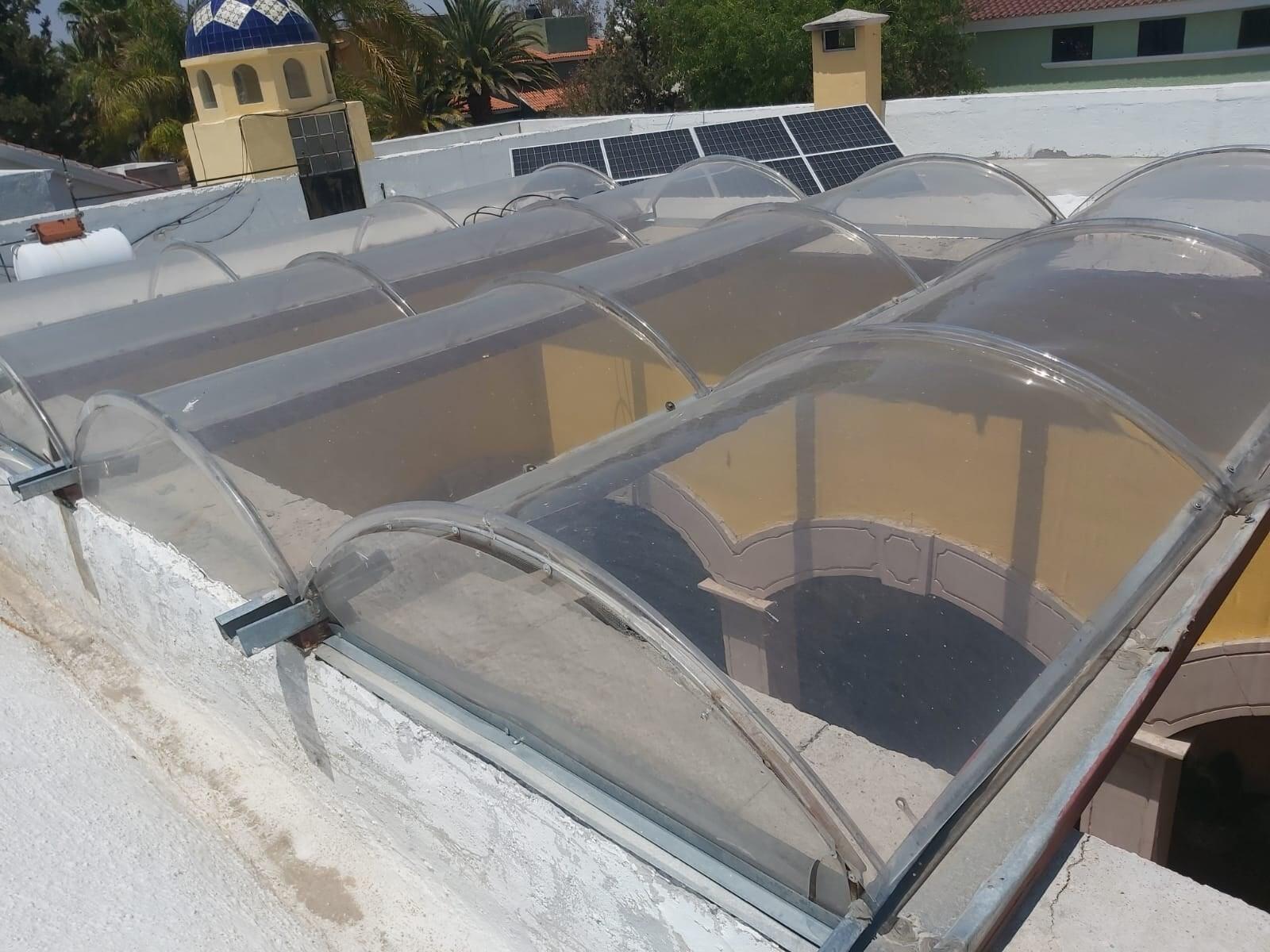 DOMOS Y POLICARBONATO