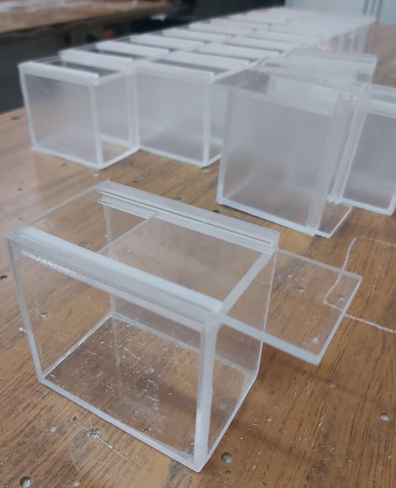 DOMOS Y POLICARBONATO