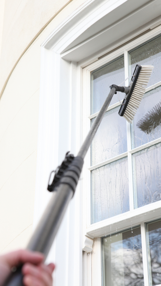 Pure water window cleaning