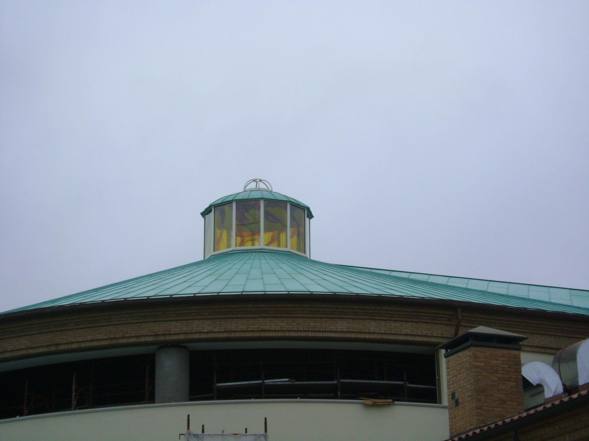 esempio di tettoia con struttura in lamiera 12