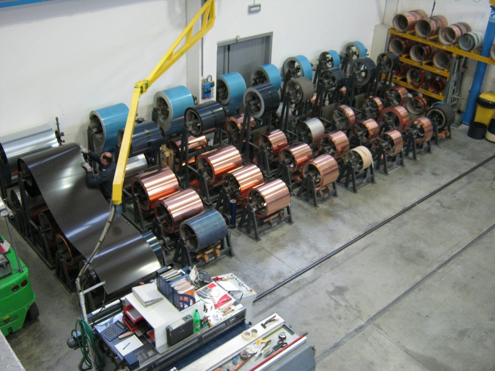 fornitura di grondaie in magazzino da esposizione 5