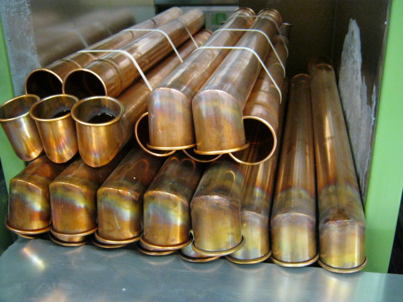 fornitura di grondaie in magazzino da esposizione 21