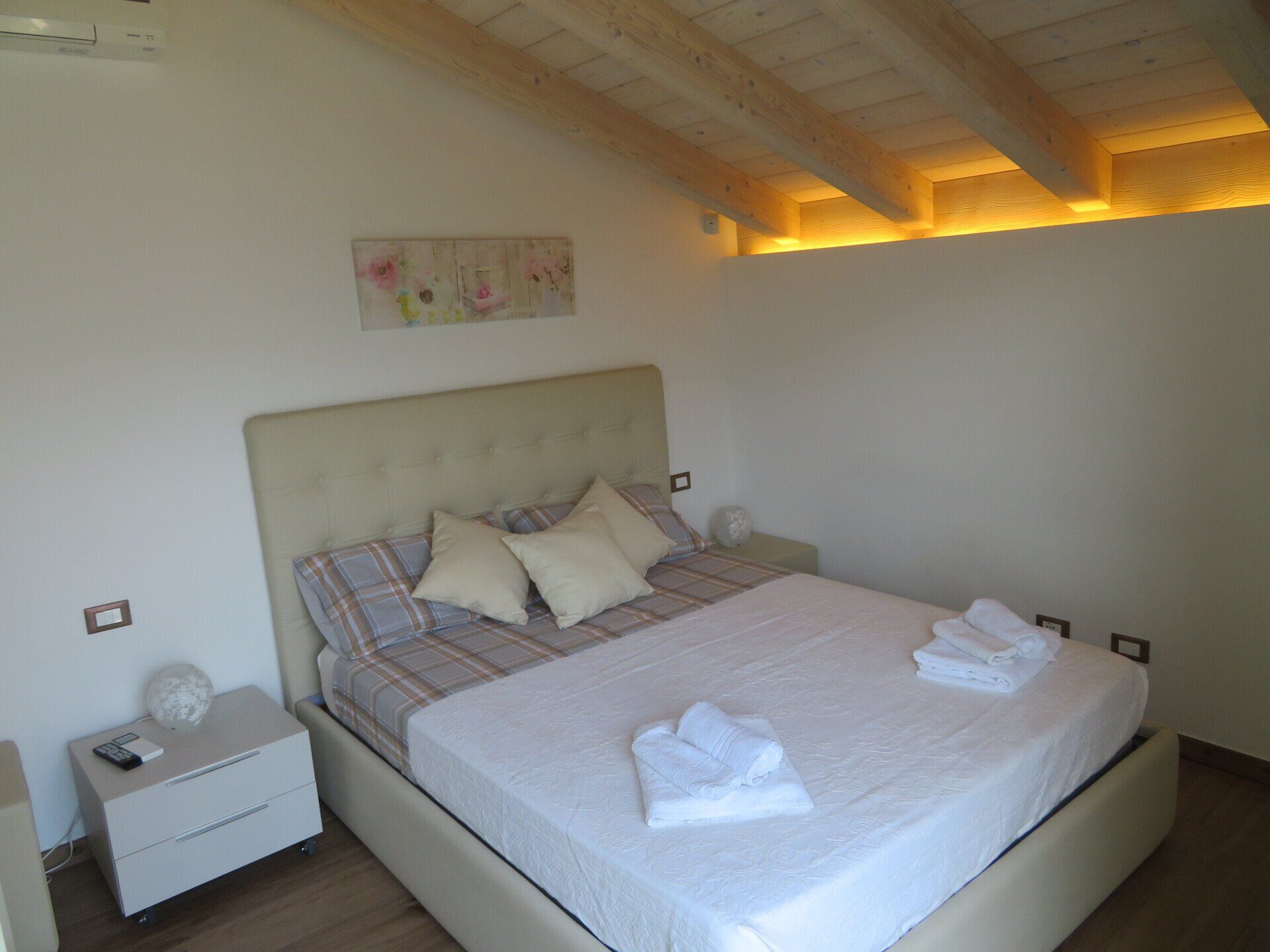 #residenzaSimonaComolake