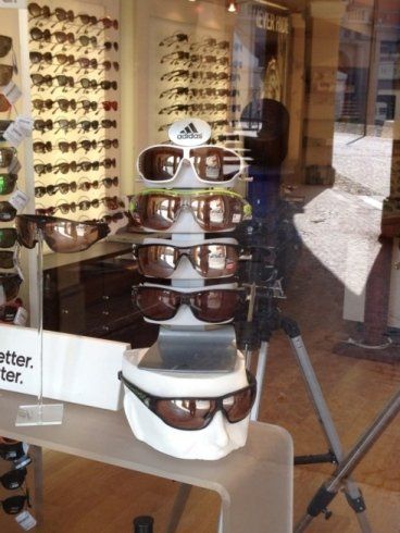 Esposizione occhiali da sole