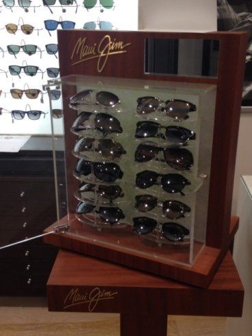 Vetrina occhiali da sole Ray ban