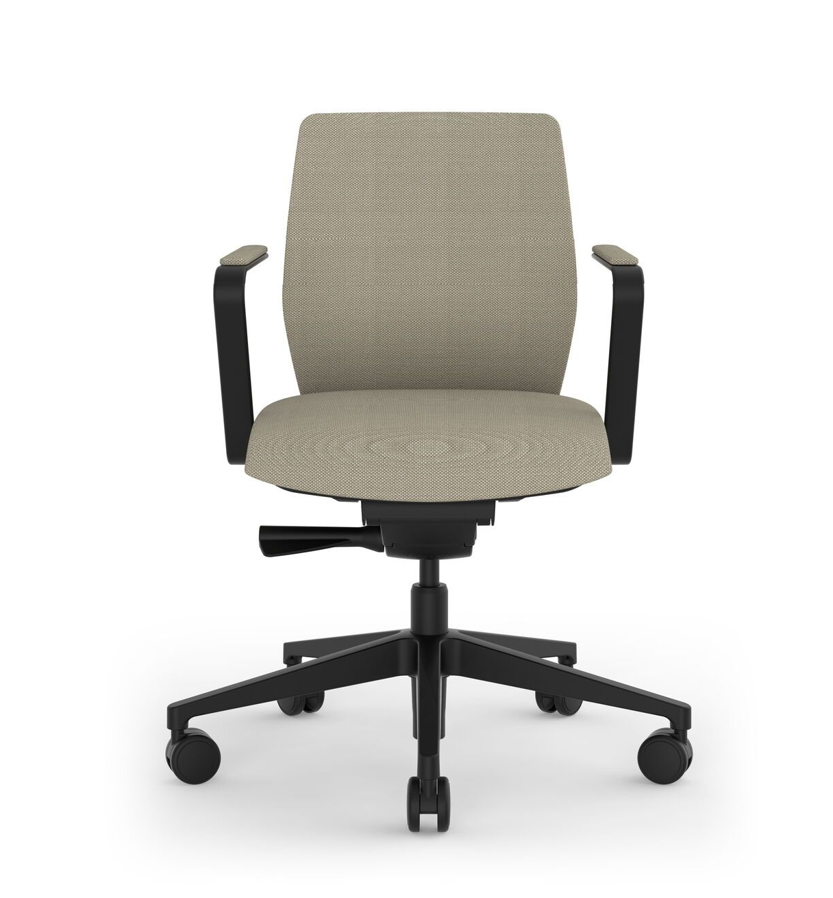 Kontorstol med beigemønstret stoffsete og rygg, svarte armlener og understell på hjul.