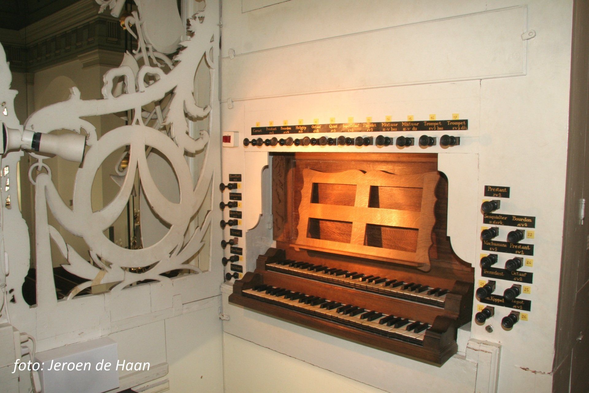 Speeltafel, orgel, Oudshoornse kerk, klavieren, pedaal, orgel, snijwerk