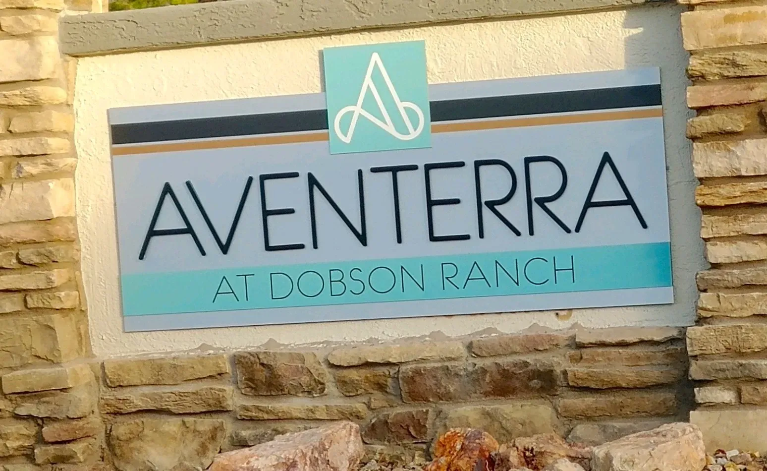A sign that says aventerra at dobson ranch
