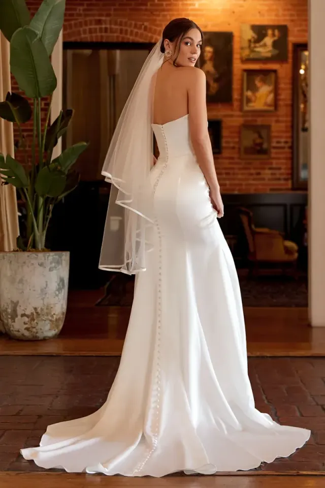 Utah Wedding Dresses by Essense of Australia