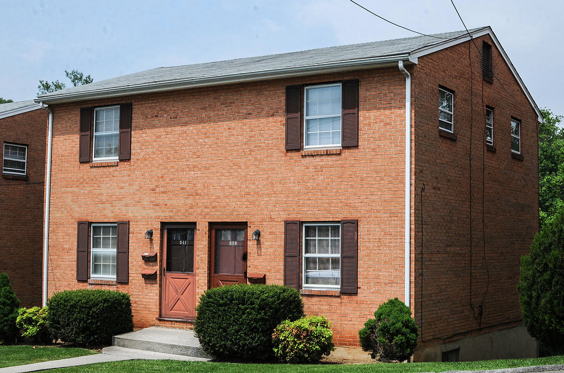 Chestnut Street Apartments