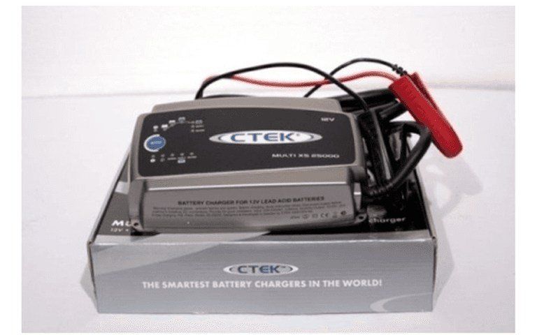 Misuratore per batterie