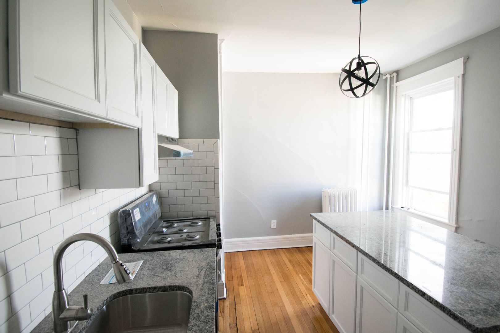 Reserve at 800 Madison and 441 Yates kitchen