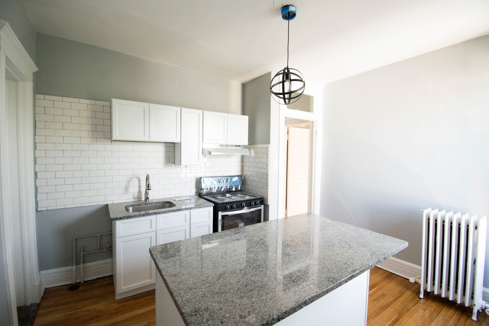 Reserve at 800 Madison and 441 Yates kitchen