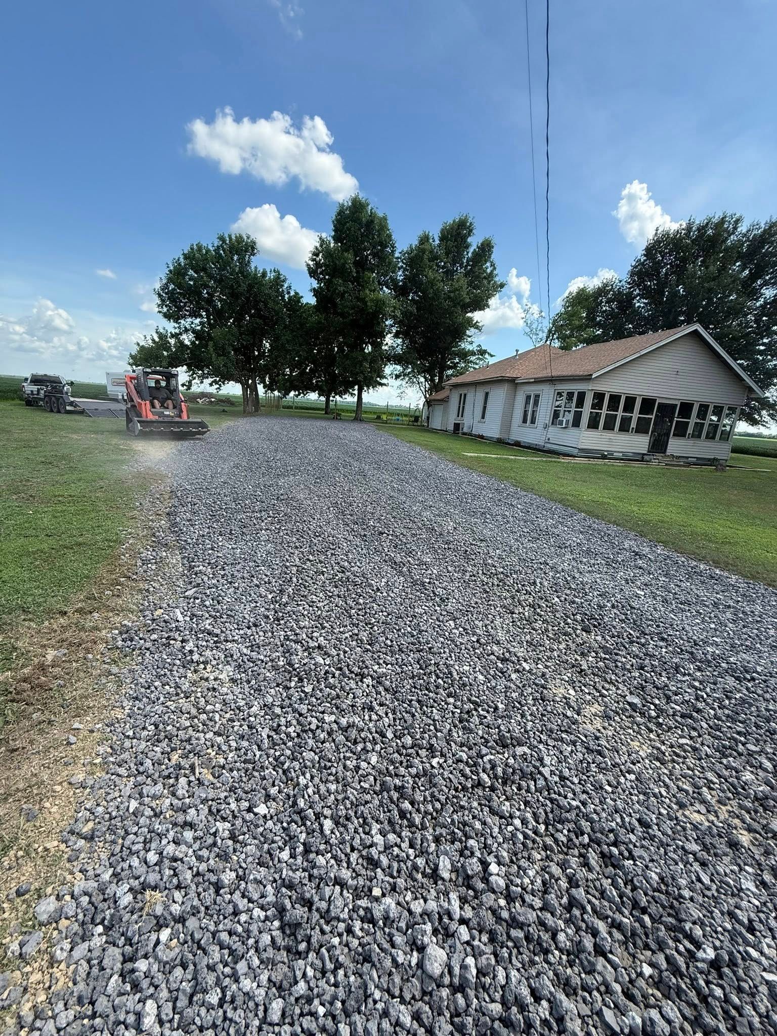 gravel driveway installation