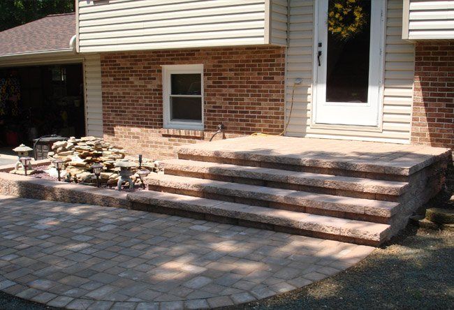 Residential Hardscape Outdoor Kitchen Pavers
