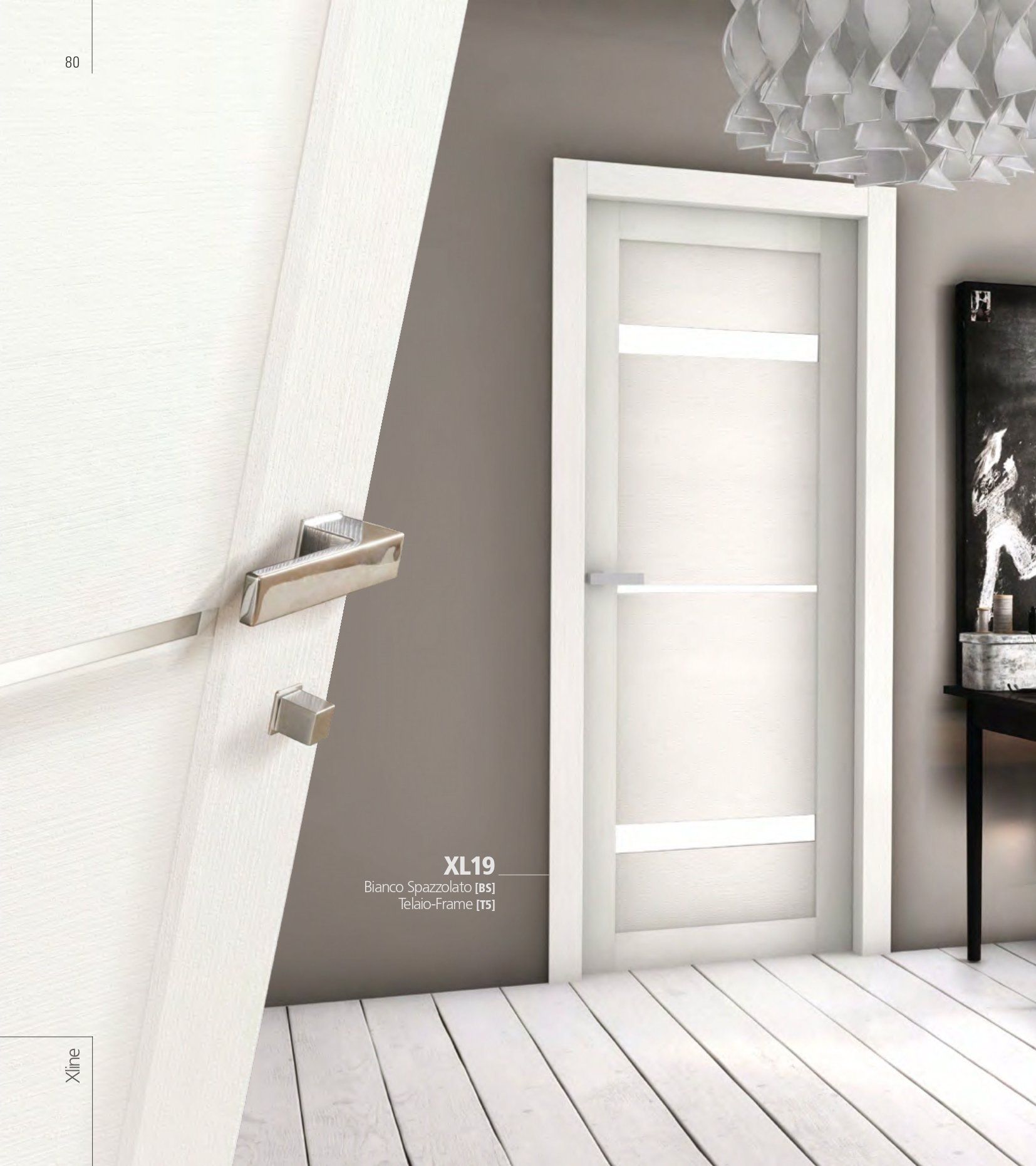 Porta in legno bianca