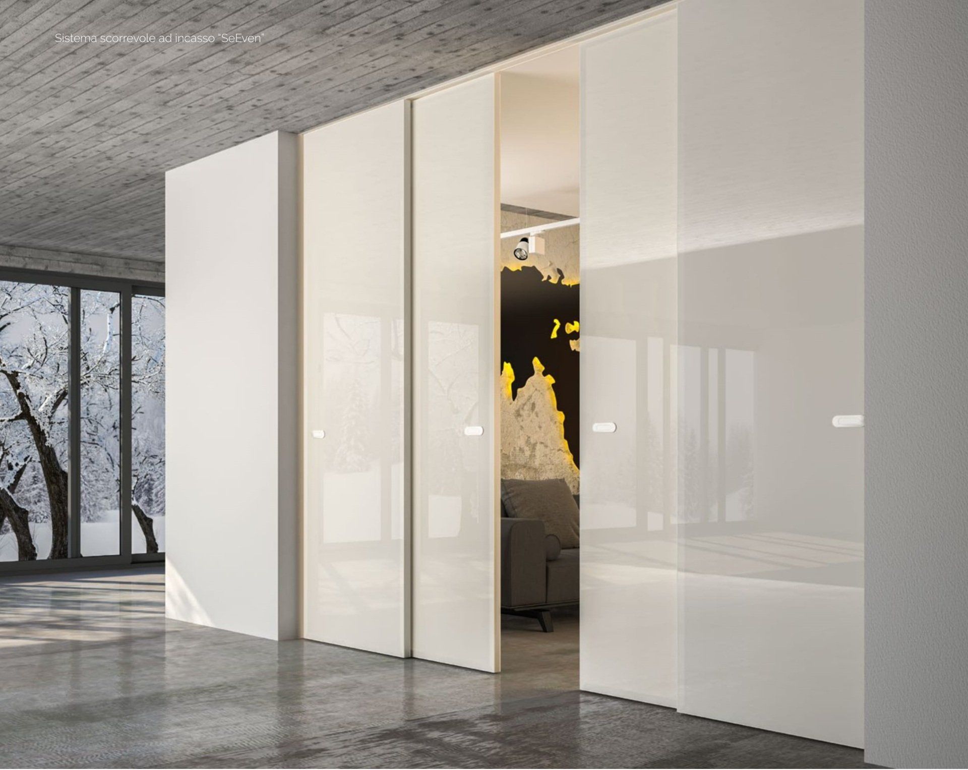 Porta bianca di grandi dimensioni