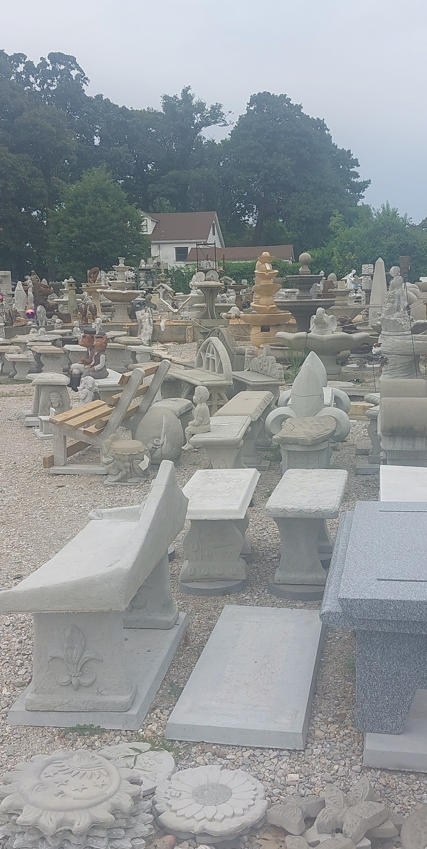 Leafy Table — St Louis, MO — St Louis Ornamental Stone