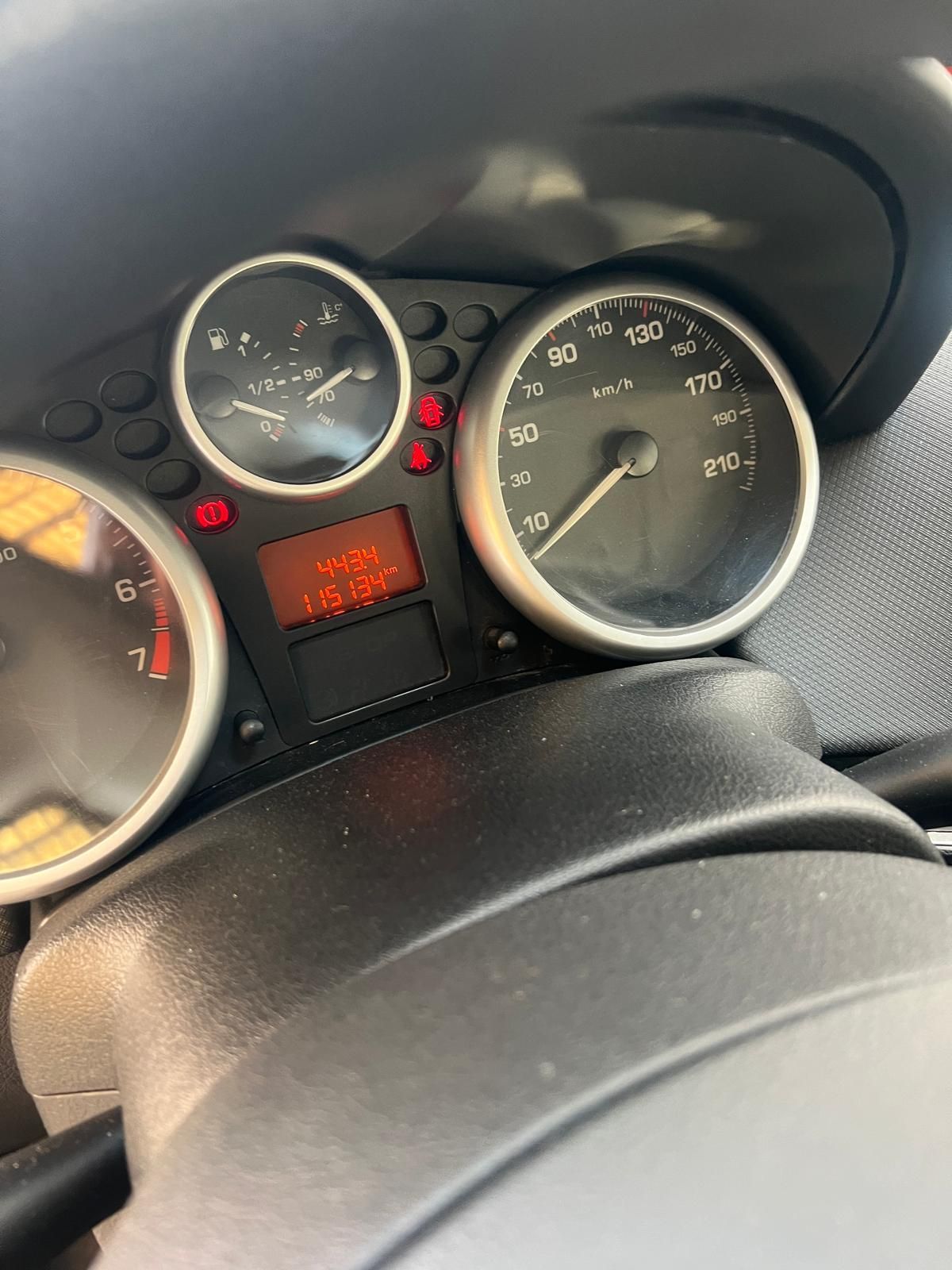 PEUGEOT 207 auto usata