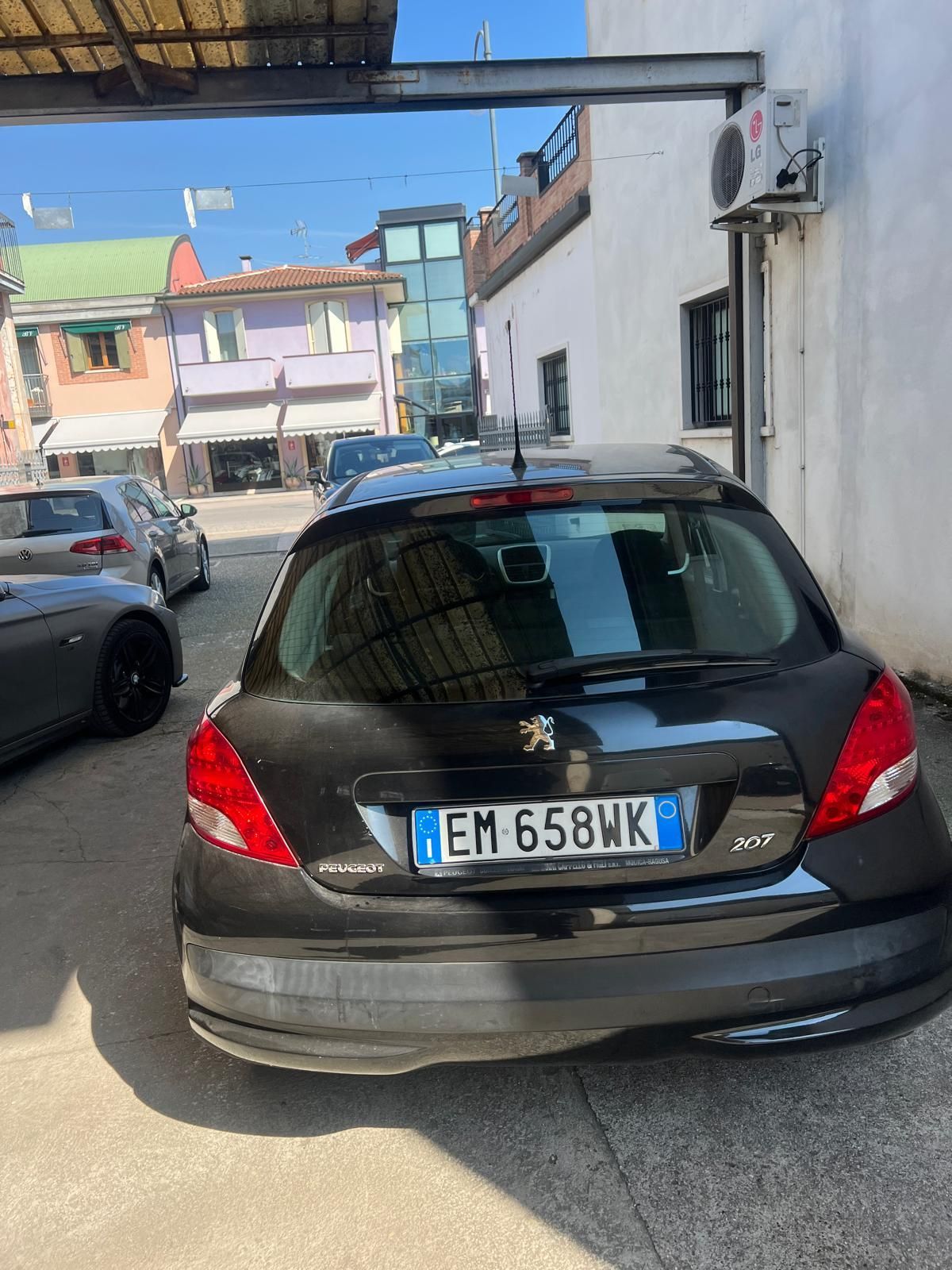 PEUGEOT 207 auto usata