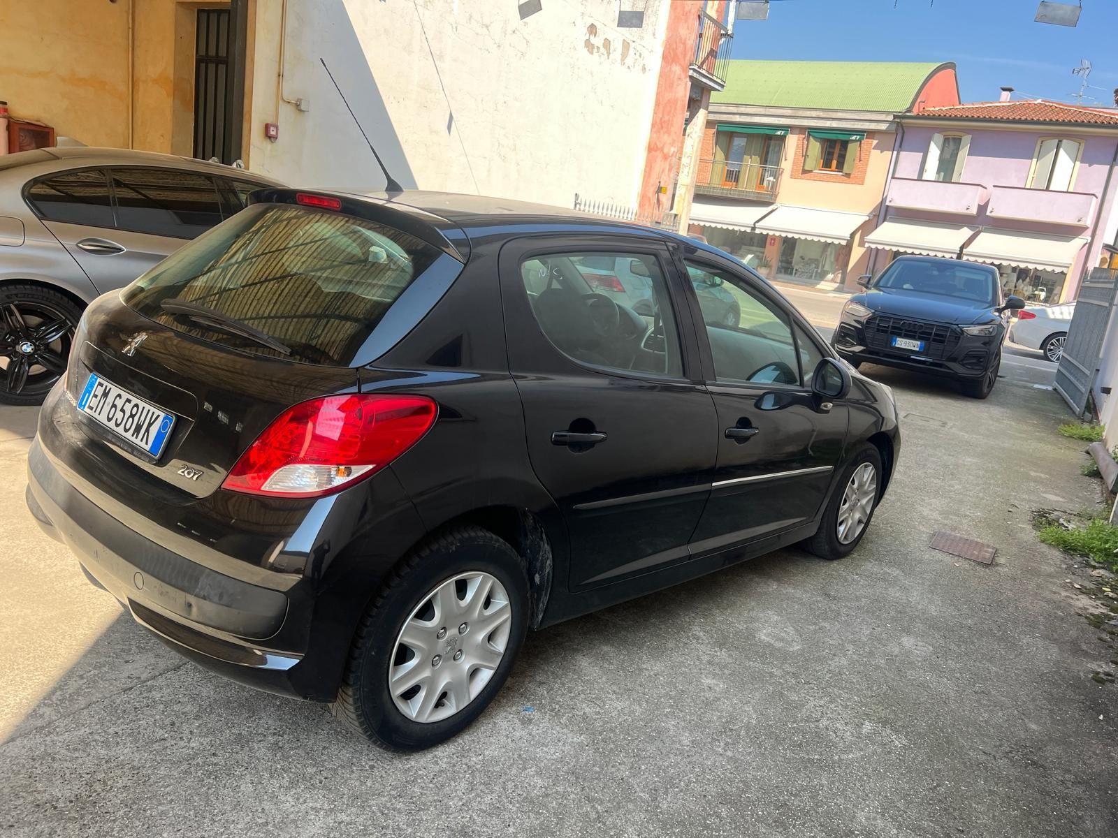 PEUGEOT 207 auto usata