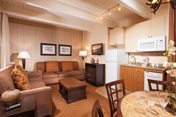 Inn Living Room - General Contractor in San Clemente, CA