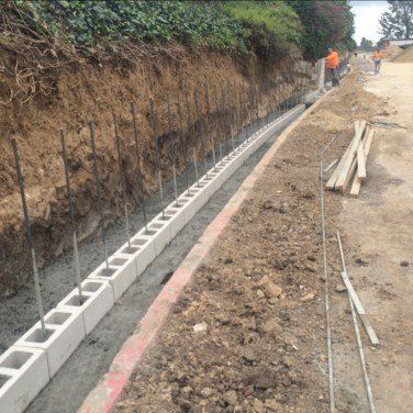 SCU lot 3 retaining wall - General Contractor in San Clemente, CA