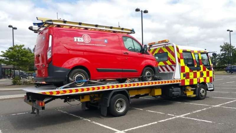 van on recovery truck