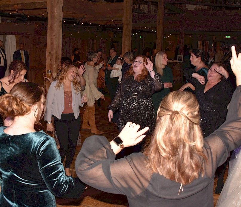 New Hampshire wedding dance Barn on the Pemi, Plymouth, NH