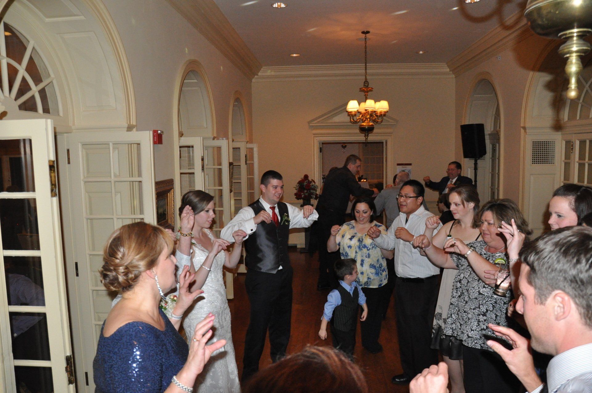 wedding guests dancing at exeter inn, exeter, New Hampshire