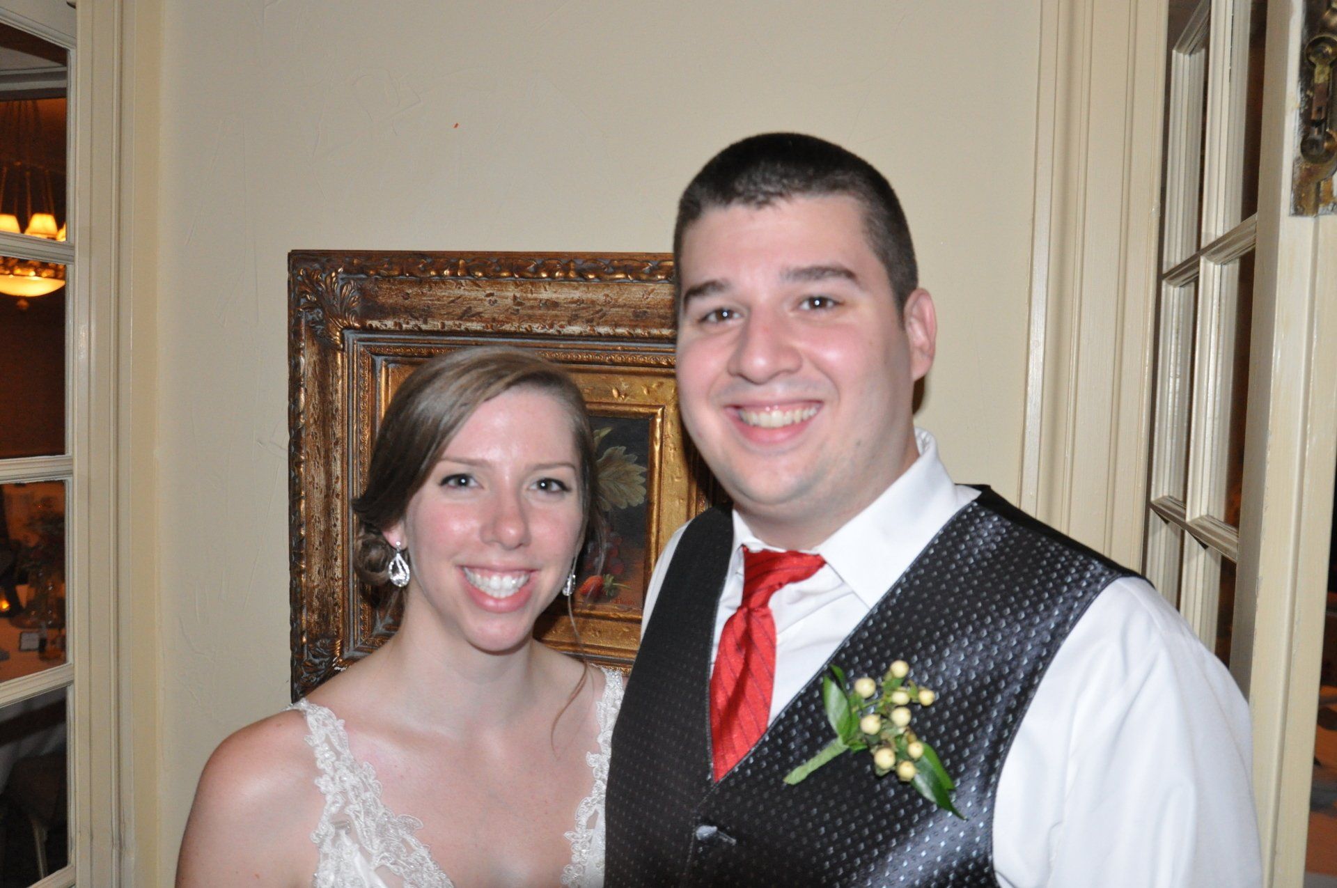 happy bride and groom, exeter inn, exeter, NH