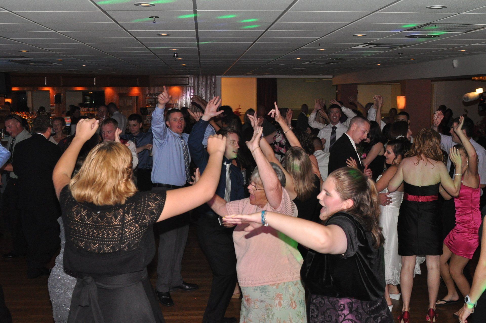 wedding guests dance DJ at Mount Pleasant Golf Course, Lowell, Massachusetts