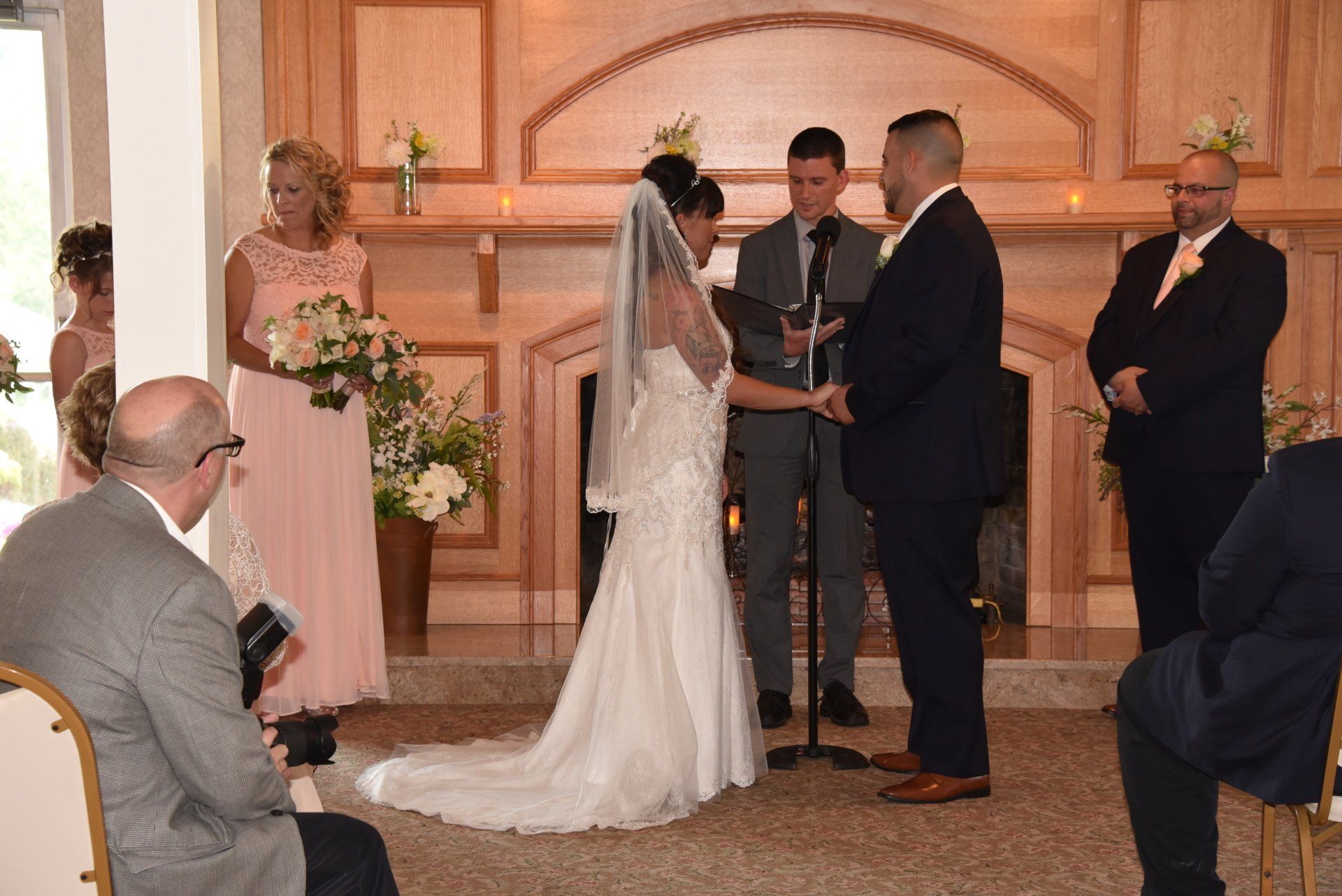 wedding ceremony at harris' pelham inn NH